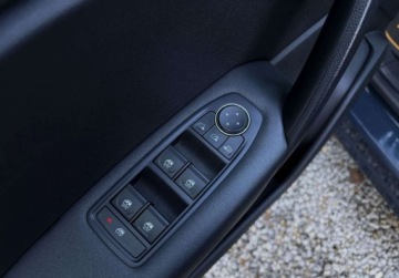 Renault Captur II Crossover 1.0 TCe 100KM 2020 Renault Captur 100 KM manual gwarancja BEZWYPADKOWY FULL LED, zdjęcie 31