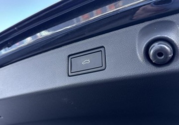 Volkswagen Arteon Fastback Facelifting 2.0 TDI 200KM 2022 Volkswagen Arteon 4Motion 200KM 2.0TDI DSG Elegance Business Asystenci Kam, zdjęcie 35