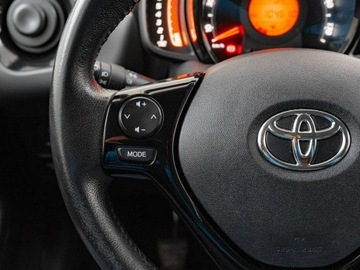 Toyota Aygo II Hatchback 3d Facelifting 1.0 VVT-i 72KM 2019 Toyota Aygo GD5L530#1.0 VVT-i X-play Ekran, zdjęcie 13