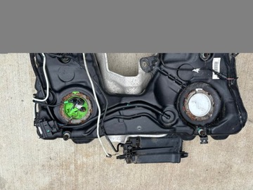 NÁDRŽ PALIVA VW GOLF VII BENZÍN 4X4