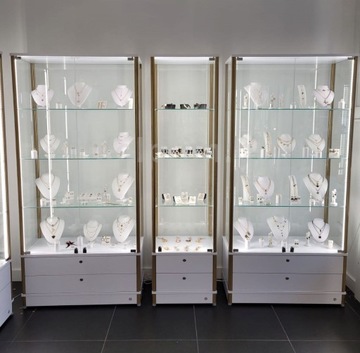 ВИТРИНА ВИТРИНА 80+СВЕТОДИОДНАЯ ось ЯЩИКА+ЗАМОК