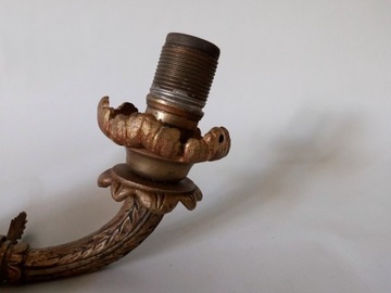 Декорированный латунный каркас настенного светильника