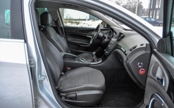 Opel Insignia I Sports Tourer 2.0 CDTI ECOTEC 130KM 2012 Opel Insignia 2,0CDTI 2012 r. 2.0 Diesel 130KM, zdjęcie 10