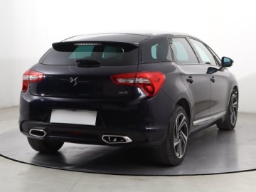 DS 5 Hatchback Facelifting 2015 2.0 BlueHDi 181KM 2016 DS 5 2.0 BlueHDI, Salon Polska, Serwis ASO, zdjęcie 4