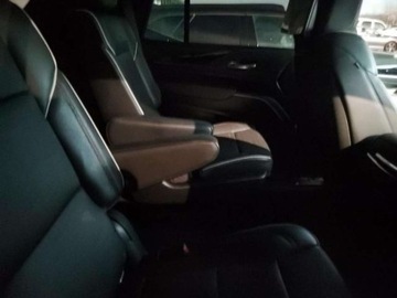 Cadillac Escalade III 2021 Cadillac Escalade 2021 Cadillac Escalade 4WD 4dr Sport 6.2 Benzyna 420KM, zdjęcie 10