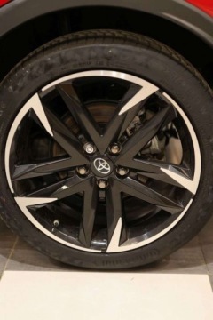 Toyota C-HR I Crossover Facelifting 1.8 Hybrid 122KM 2023 Toyota C-HR 1.8 Hybrid GPF GR Sport 1.8 Hybryda 122KM, zdjęcie 22