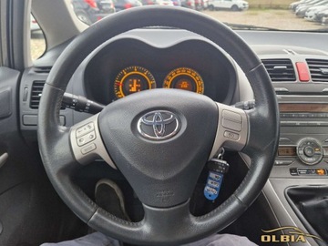 Toyota Auris I Hatchback 5d Facelifting 2.0 D-4D DPF 126KM 2009 Toyota Auris 2.0 D D-4D Soul Zarejestrowana Ladna 2.0 Diesel 126KM, zdjęcie 27