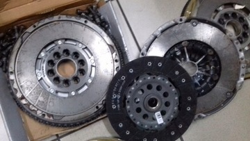 SPRZĘGŁO KOŁO DWUMASOWE 2.5 VOLVO 3068 1137 31894110 ORYGINAŁ 4N51