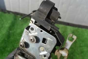 ЗАМОК ДВЕРИ ЛЕВЫЙ ПЕРЕДНИЙ NISSAN NAVARA D40 EU