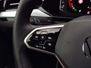 Volkswagen Arteon Fastback Facelifting 2.0 TDI 200KM 2022 Volkswagen Arteon Shooting Brake HAK Faktura VAT Kamera Nawigacja R-line P, zdjęcie 13