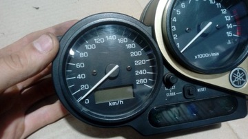 YAMAHA FAZER FZS 600 СЧЕТЧИКИ ЧАСОВ СЧЕТЧИК ЧАСОВ
