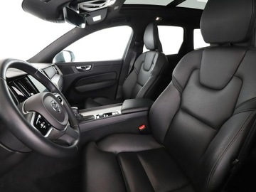 Volvo XC60 II Crossover T6 310KM 2018 Volvo XC 60 4x4 automat full LED panorama skóra, zdjęcie 12