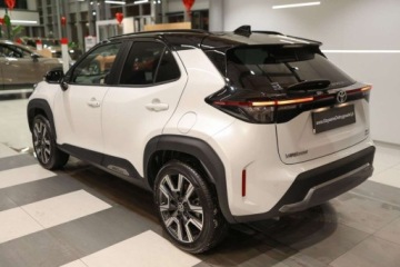 Toyota 2024 Toyota Yaris Cross Cross Hybrid 1.5 Premiere Edition AWD 4X4 1.5 Hybryda, zdjęcie 3