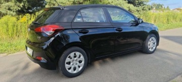 Hyundai i20 II Hatchback 5d 1.2 84KM 2015 Hyundai i20 Hyundai i20 1.25 benzyna (4 cylindry) Gaz LPG Salon Polska, zdjęcie 2