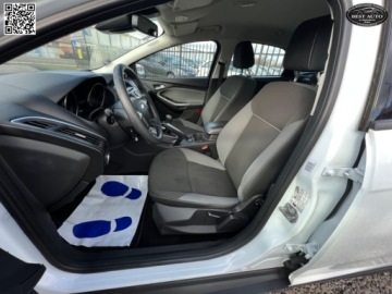 Ford Focus III Kombi 1.6 TDCi 105KM 2013 Ford Focus Nowe opony - Szwajcaria - Gwarancja tech. Po przegladzie olejow, zdjęcie 22