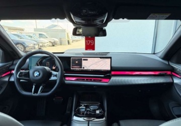 BMW Seria 5 G90-91 2025 BMW Seria 5 I wlasciciel M Pro Pakiet 360 Gwarancja Bezwypadkowy FVAT23, zdjęcie 18