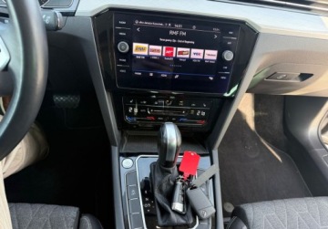 Volkswagen Passat B8 Variant Facelifting 1.5 TSI EVO 150KM 2022 Volkswagen Passat salon PL FV Vat 23 rok gwarancji automat DSG, zdjęcie 15