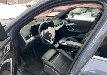 BMW X1 U11 Crossover 1.5 18i 136KM 2022 BMW X1 1.5 benzyna 136 km Led Nawigacja Kamera Sensor 1.5 Benzyna 136KM, zdjęcie 8