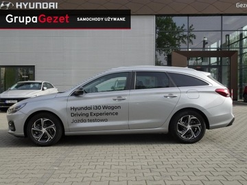 Hyundai i30 III Wagon Facelifting 1.0 T-GDI 120KM 2023 Hyundai i30 Smart 1.0 T-GDI 6MT 120KM + pakiet Led BlackWeek, zdjęcie 2