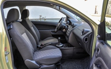 Ford Fiesta VI 1.4 16V 80KM 2005 Ford Fiesta 1,4 Automat 102 tys. km Lift 1.4 Benzyna 80KM, zdjęcie 10