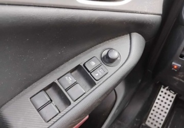 Mazda CX-3 2017 Mazda CX-3 2017r, Salonowa. 1.5 Diesel. Uszkodzony dach. Poobijany. Jezdzi, zdjęcie 9