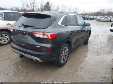 Ford Escape III 2020 Ford Escape Titanum, 2020r., 4x4, 2.0L 2.0 Benzyna 250KM, zdjęcie 2