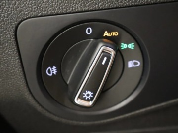 Volkswagen Tiguan II SUV Facelifting 2.0 TDI 150KM 2022 VW Tiguan 2.0 TDI, Serwis ASO, DSG, Navi, Klima, zdjęcie 17