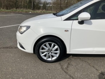 Seat Ibiza IV Hatchback 5d Facelifting 1.2 TSI 105KM 2014 Seat Ibiza 1.2 TSI Style | Salon Polska | Alufelgi, zdjęcie 21