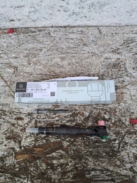 MERCEDES A6510703287 VSTŘIKOVACÍ TRYSKA