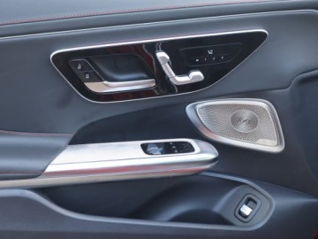 Mercedes CLE Coupe AMG 3.0 53  449KM 2026 MERCEDES-BENZ CLE AMG 53 4-Matic+ Coupe 3.0 (449KM) 2026, zdjęcie 9