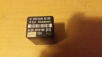 Przekaznik Kickdown Mercedes W124, 6 cyl. 0035453205