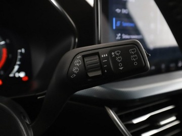 Ford Focus IV Kombi Facelifting 1.0 EcoBoost MHEV 155KM 2022 Ford Focus automat mHEV full LED virtual cocpit, zdjęcie 34