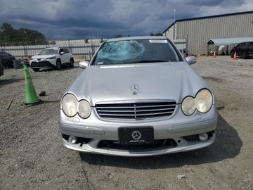 Mercedes Klasa C W204 2006 Mercedes-Benz Klasa C 55 AMG 2006 5.5l 5.5 Benzyna 362KM, zdjęcie 5