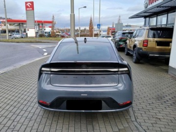 Toyota Prius V (XW60) 2.0  Hybrid Dynamic Force Plug-in 223KM 2025 Od ręki - Executive 2.0 Plug-in Hybrid 223KM | Kamera 360!, zdjęcie 3