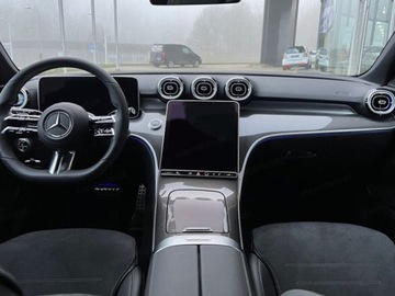 Mercedes Klasa C W206 2025 C Klasa 220 d 4-Matic AMG Estate 2.0 (197KM) 2025, zdjęcie 4