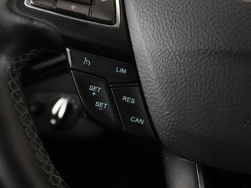 Ford Kuga II SUV Facelifting 2.0 TDCi 150KM 2017 Ford Kuga GRATIS! Pakiet Serwisowy o wartości 500, zdjęcie 28