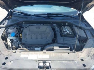 Volkswagen Passat B8 2021 Volkswagen Passat 2021 VOLKSWAGEN PASSAT 2.0T SE 2.0 Benzyna 174KM, zdjęcie 15