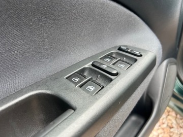 Skoda Octavia I Kombi 1.6 MPI 102KM 2004 Skoda Octavia I LIFT 1.6 MPI Automat Grzane fotele tempomat klima felgi, zdjęcie 12