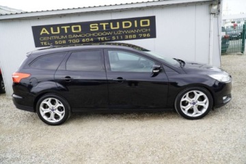 Ford Focus III Kombi Facelifting 1.5 TDCi 120KM 2017 Ford Focus Duza NaviAsystenty Martwe PoleGrzane FoteleKierownicaFull Serwis, zdjęcie 27