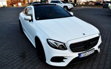 Mercedes Klasa E W213 Kombi 3.0 350d 258KM 2018 Mercedes-Benz Klasa E AMG Bezwypadkowy, Zadbany, Bogate wyposazenie 3.0, zdjęcie 17