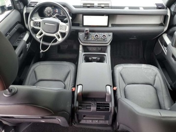 Land Rover Defender IV (L663) 2024 Land Rover Defender 2024, 3.0L, 4x4, 110 S 3.0 Benzyna 395KM, zdjęcie 6