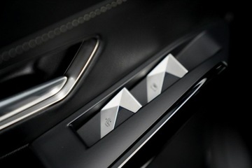  DS Automobiles DS 7 Crossback OPERA masaze FUL LED, zdjęcie 20