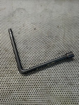 KLUCZ DO KOŁA RENAULT MASTER III