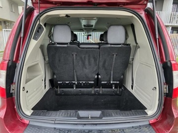 Chrysler Town &amp; Country V 2015 town chrysler Touring V6 3.6l benzyna 283KM Dokumentacja Zadbany, zdjęcie 25