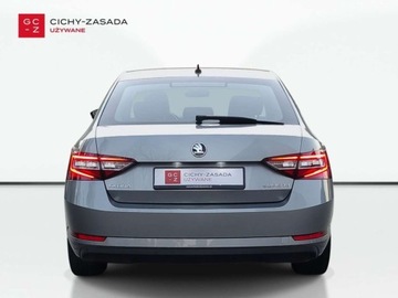 Skoda Superb III Liftback Facelifting 1.5 TSI 150KM 2019 Skoda Superb 1.5 Benzyna 150KM, zdjęcie 3