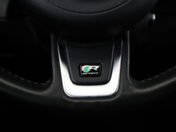 Jaguar XF II Sportbrake 2.0 i4D 180KM 2019 Jaguar XF 20d Automat R-Sport AWD Navi Tempomat, zdjęcie 32