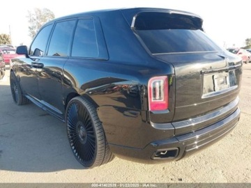 Rolls-Royce 2021 Rolls-Royce Cullinan 6.7 V12 2021 6.7 Benzyna 563KM, zdjęcie 5