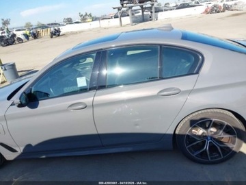 BMW Seria 5 G30-G31 2022 BMW Seria 5 2022r., 2.0L 2.0 Hybryda 181KM, zdjęcie 5