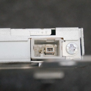 ZESILOVAČ ANTÉNNÍ SUBARU LEGACY EF1203IC MK4
