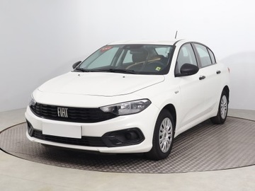 Fiat Tipo II Sedan Facelifting 1.0 T3 Turbo 100KM 2020 Fiat Tipo 1.0 FireFly, Salon Polska, Serwis ASO, zdjęcie 1